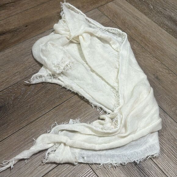 Grisal Cashmere Mini Love Scarf - Picture 4 of 5